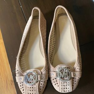 Michael Kors size 10 flat
